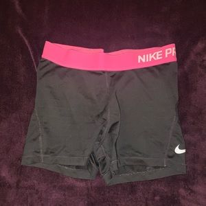 Nike Pros Pink Band